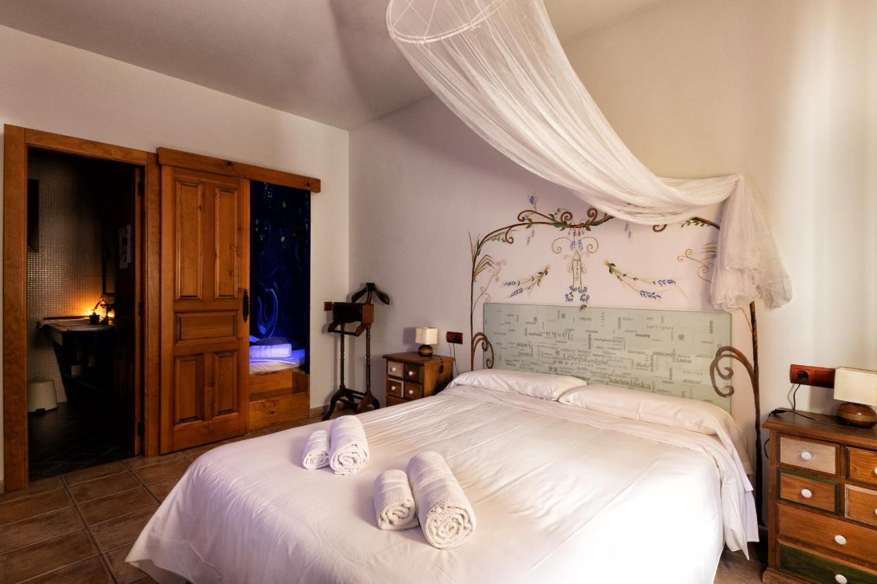 Vinarius, Posada Rural Castellanos de Villiquera Экстерьер фото