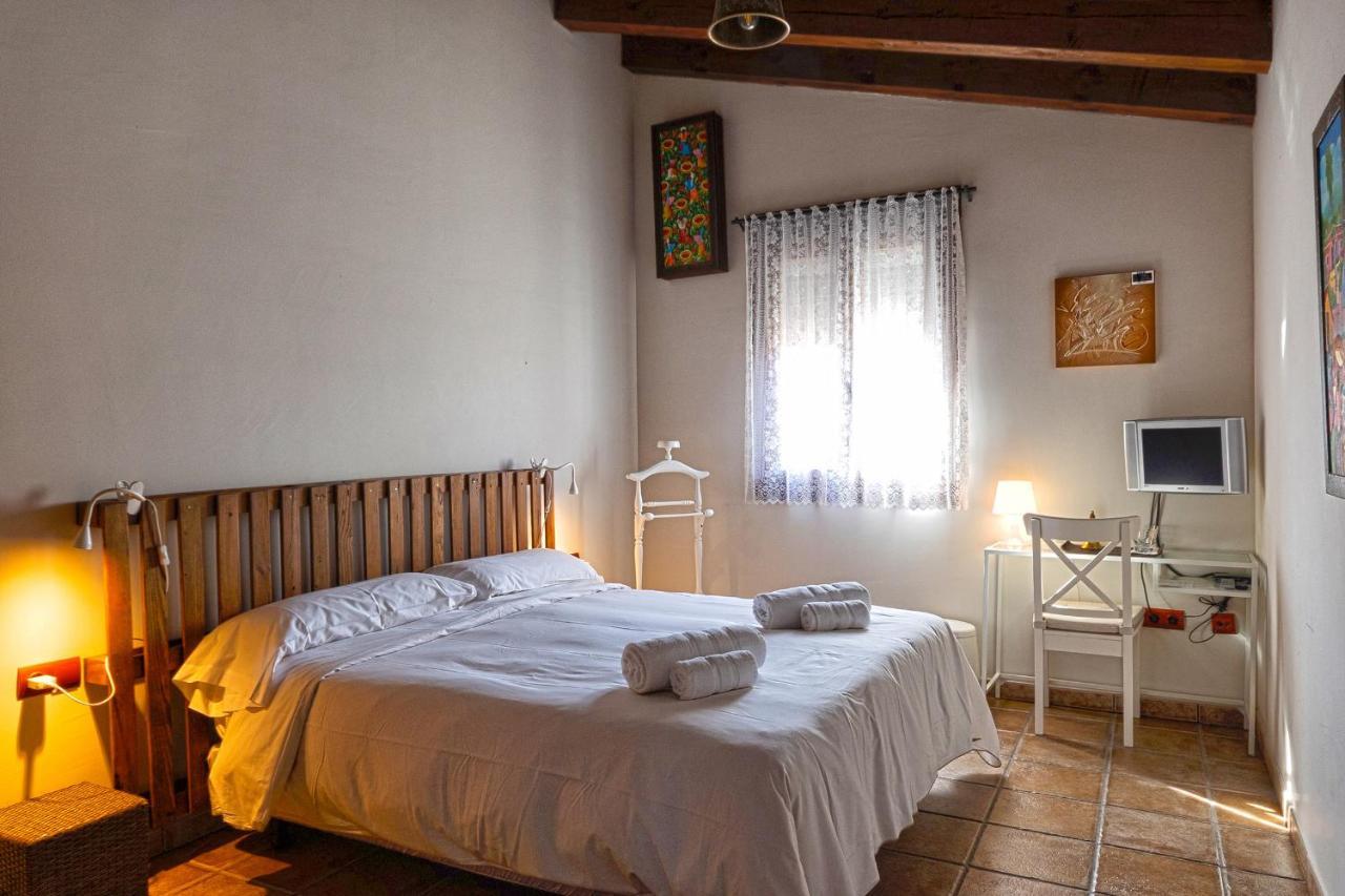 Vinarius, Posada Rural Castellanos de Villiquera Экстерьер фото